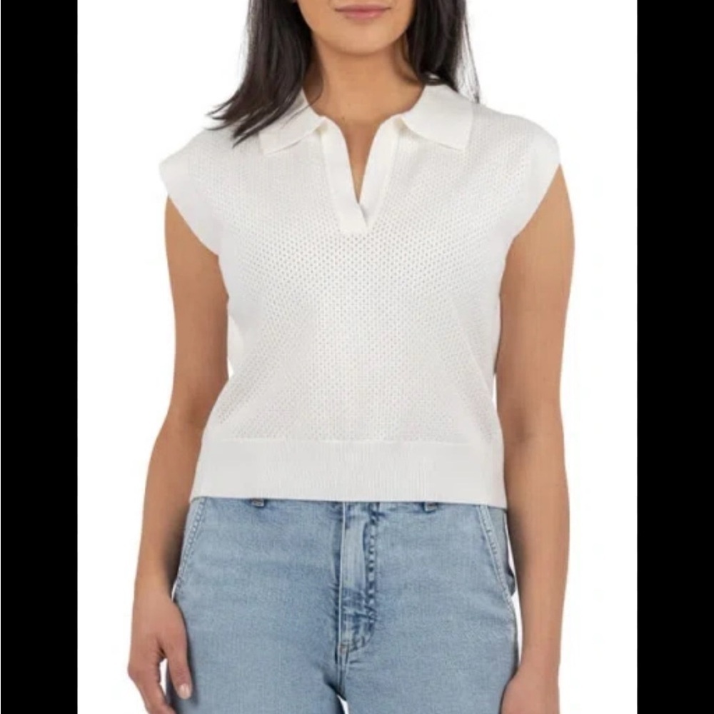 Kut from the Kloth White Textured Sleeveless Top